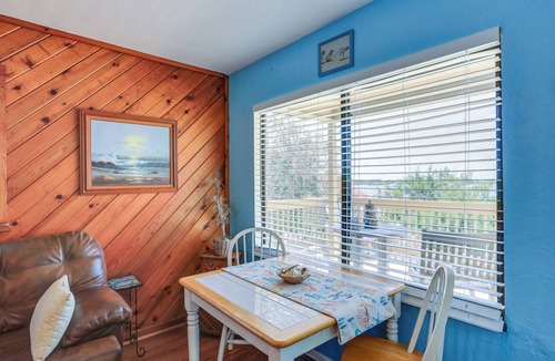 Cedar Key House | Waterfront Duplex w/Dock & Views: Near Town!