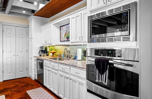 Dennis House | Waterfront Gem w/Deck, Kayaks & Private Dock