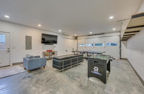 Everett House | Waterfront Patio! Stylish Family Home in Everett