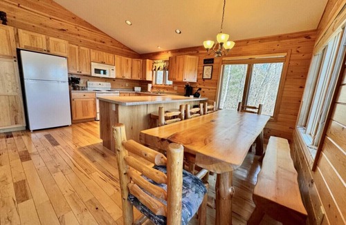 Webb Lake House | Waterfront Webb Lake UTV Snowmobile from your door