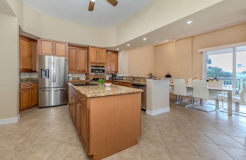 Osprey Condo | Waterview condo in ideal location