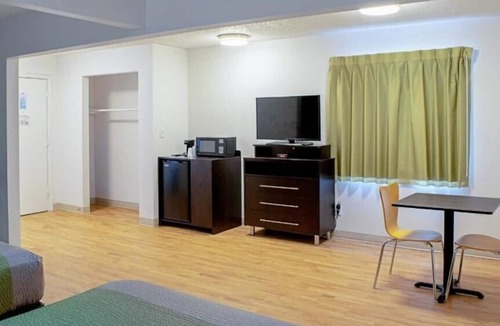 Springdale Hotel | Welcome Suites Springdale