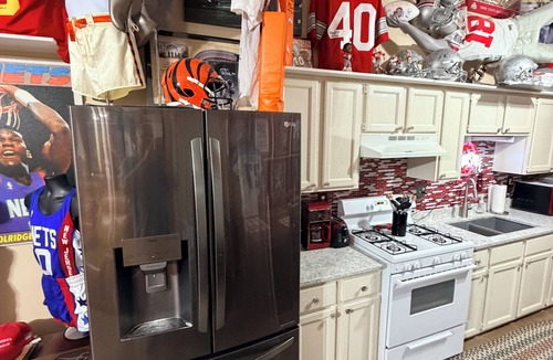 South Charleston House | WELCOME To Lake Farley BUCKEYE BARNDOMINIUM STAYCATION! Beach, Waterpark, GYM!