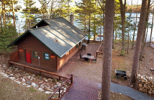 Cornucopia Cabin | Whispering Pines on Lake Siskiwit