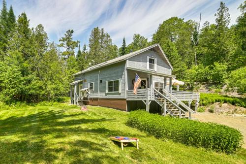1 Mi to Rangeley Lake: Cabin w/Wraparound Deck!