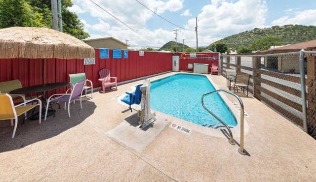 2 Value-Pack Units w/Free Parking - Ideal for Family Weekend Adventures