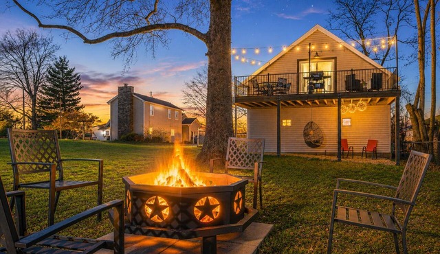 A homey haven, perfectly located between the Ark and the Creation Museum.
