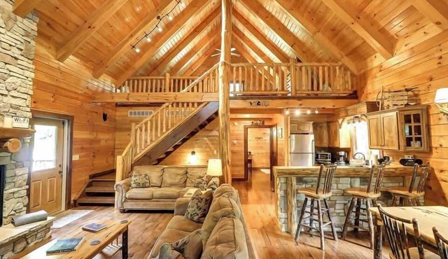 Almost Heaven cabin at Trickle Creek