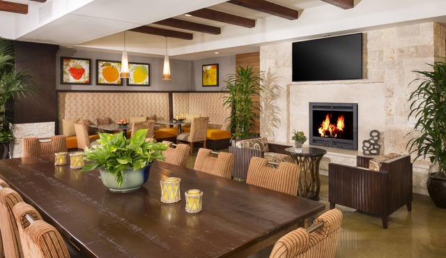 Ayres Hotel Orange