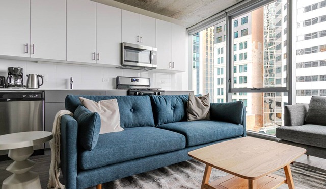 Blueground | Chicago Loop, rooftop, nr Millennium Park