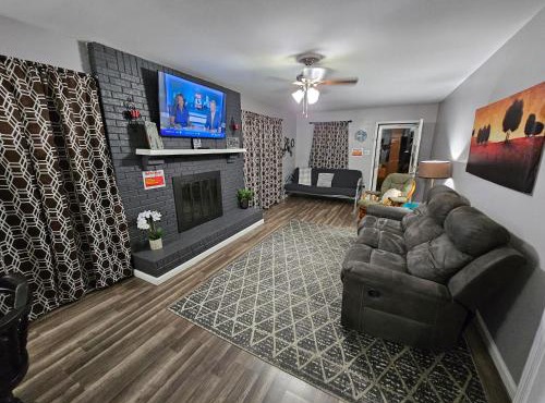 Bluff City Manor A