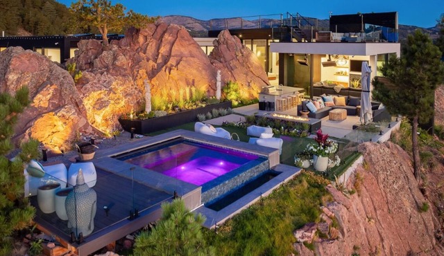 Boulder Flatirons Mansion