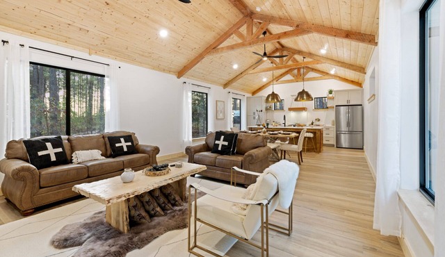 Bright and stylish home with modern amenities
