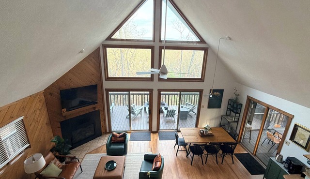 Bryce Beauty Chalet - Mountain Living Done Right