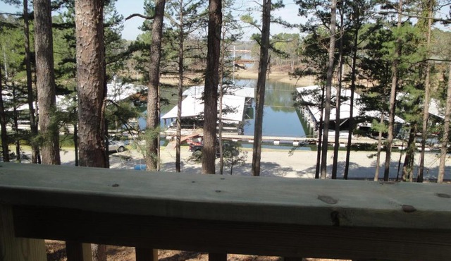 C4 - Mountain Harbor two bedroom Lodge cottage