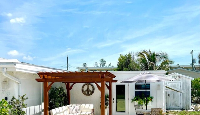 Casa Amistad 1 - Third House From the Beach