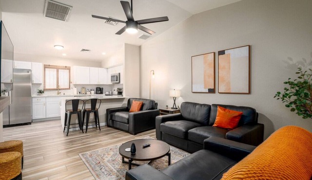 Central Tucson Remodeled Townhome