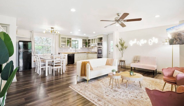Charming 5bd/4ba 15mi BNA 7mi Broadway 6mi Vandy