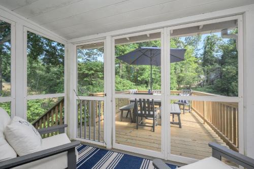 Coastal Comfort Cape Cod Charm Await in Chatham