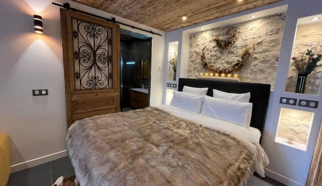 Cottage Chalet in Jouars-Pontchartrain