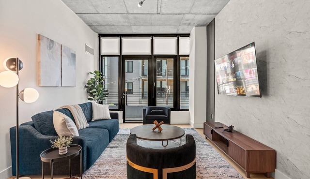 Cozy NoLibs 1BR Near Hotspots | Sleeps 4
