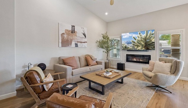 Desert Oasis close to lovely Arizona attractions!