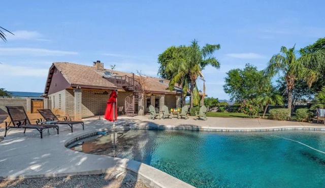 Experience the Equestrian Oasis! 4BR-3BA w/ Horses & Pool