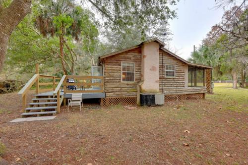 Fish, Boat & Explore: Cross Creek Cabin w/Dock!