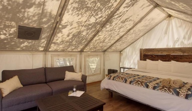 Gateway Glamping in Gateway