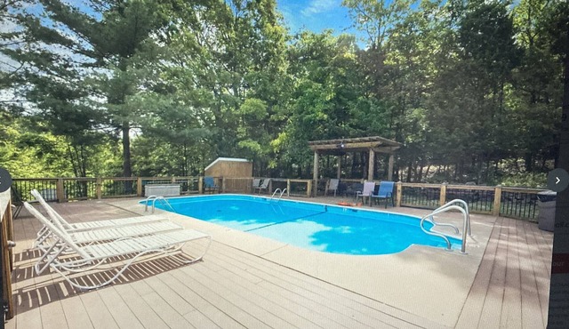 Gold Suites Rentals