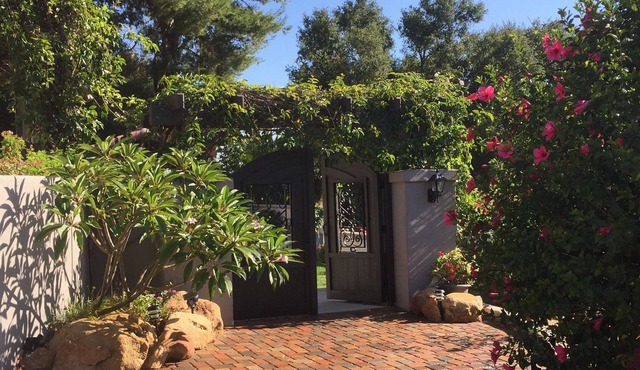 Golf courses, Wineries, beaches in Fallbrook