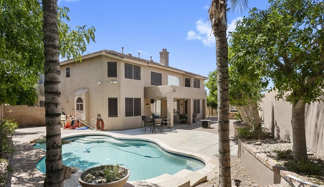 Gorgeous & Spacious 5-bedroom Home