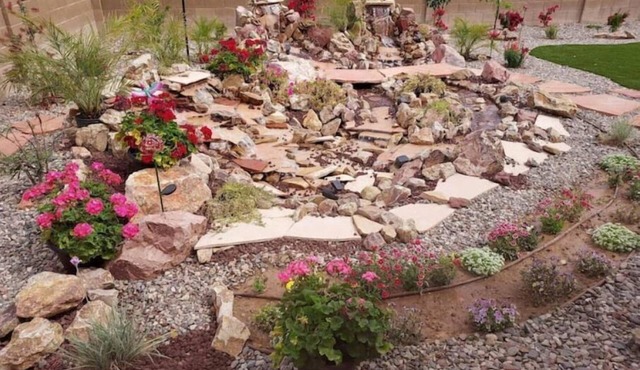 Gorgeous Waterfall Oasis Retreat