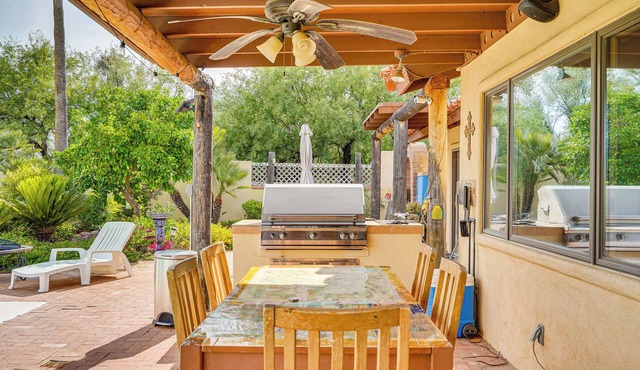 Green Valley Mountain Oasis w/Views: 4 Mi to Golf