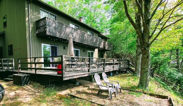 Gunn Cottage, 4 Bedroom on Lake Michigan, Garrison Beach Assn.