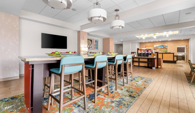 Hampton Inn Marion