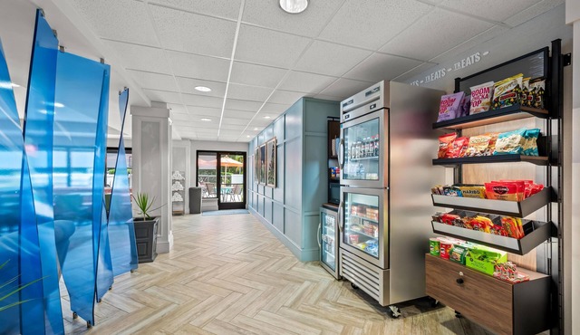 Hampton Inn - Naples - I-75