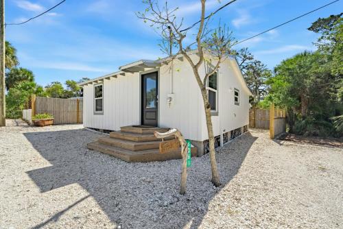 Hayes David Cottage of Cedar Key