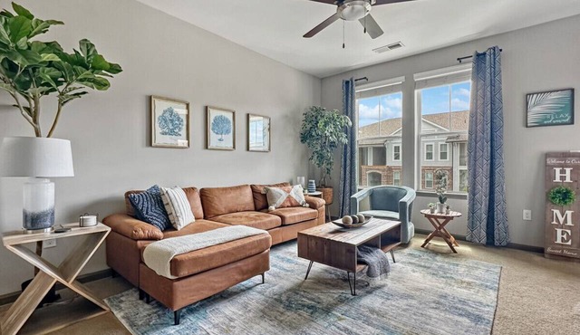 Herons Cove, Elevator, 4th Floor Views, Gym, Pool