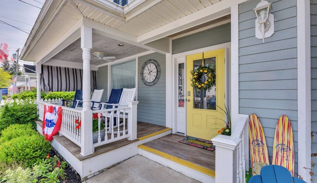Historic Bemus Point Studio w/Porch: Walk to Lake