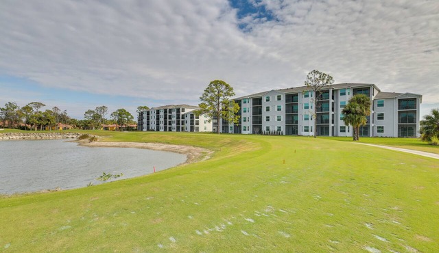 Ibis Landing Golf Club On-Site: Condo w/Porch!