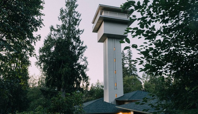 Iconic Union Skyhouse with Hood Canal views