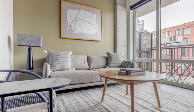 Impeccable River North 1BR w/Yoga Studio, nr Riverwalk, by Blueground in Chicago