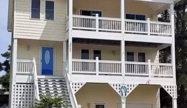 Kitty Hawk Bay Home in Kill Devil Hills, Outer Banks NC, with Bay View