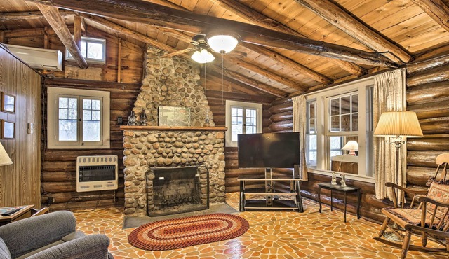 Lakefront 1930’s Log Cabin w/Dock & Fire Pit!