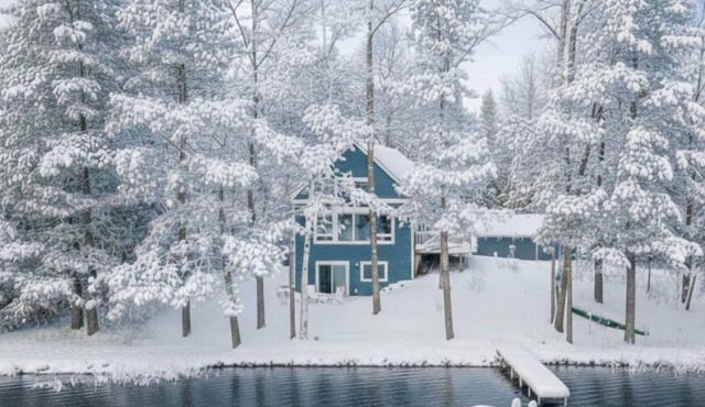 Lakefront Cabin with AC, Trailer Parking, Swim Raft