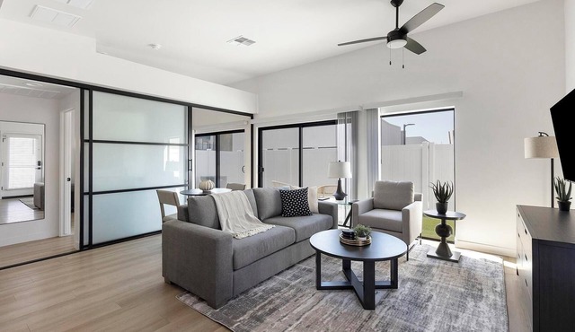 Landing | Amazing 1BD, Clubhouse, Gym
