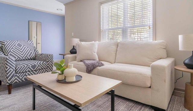 Landing | Spectacular 2BD, Clubhouse, Gym