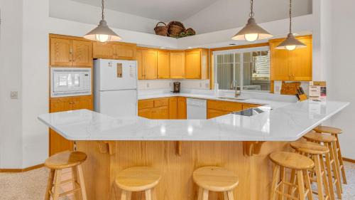 Lost - Unit 11 in Sunriver
