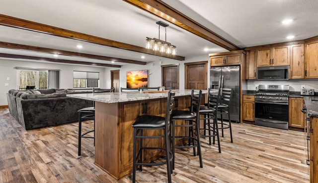 Massive 13BR Lodge Near Trails & Lakes – Built for Big Groups